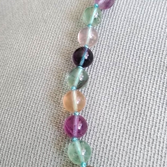 STUNNING MULTI FLUORITE BEAD NECKLACE 💙💜💙💜💙💜 - Picture 2 of 5